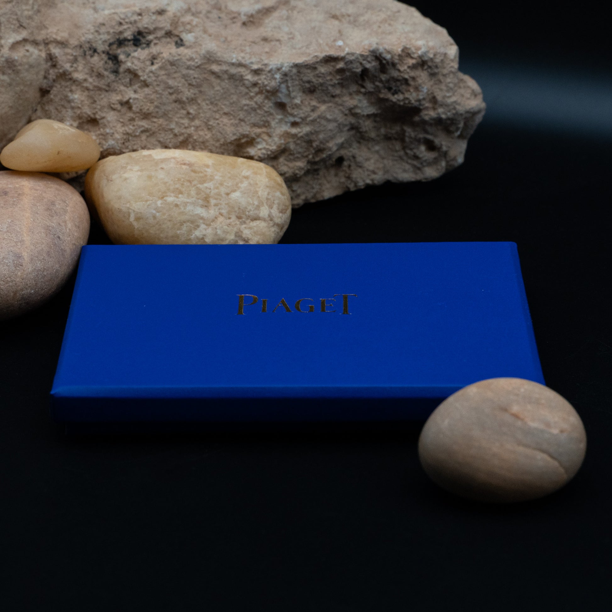 Piaget Leather Card Holder – Blue Pattern
