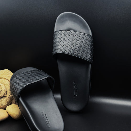 Bottega Veneta Speedster Sandal in Intrecciato Woven Black Calf Leather