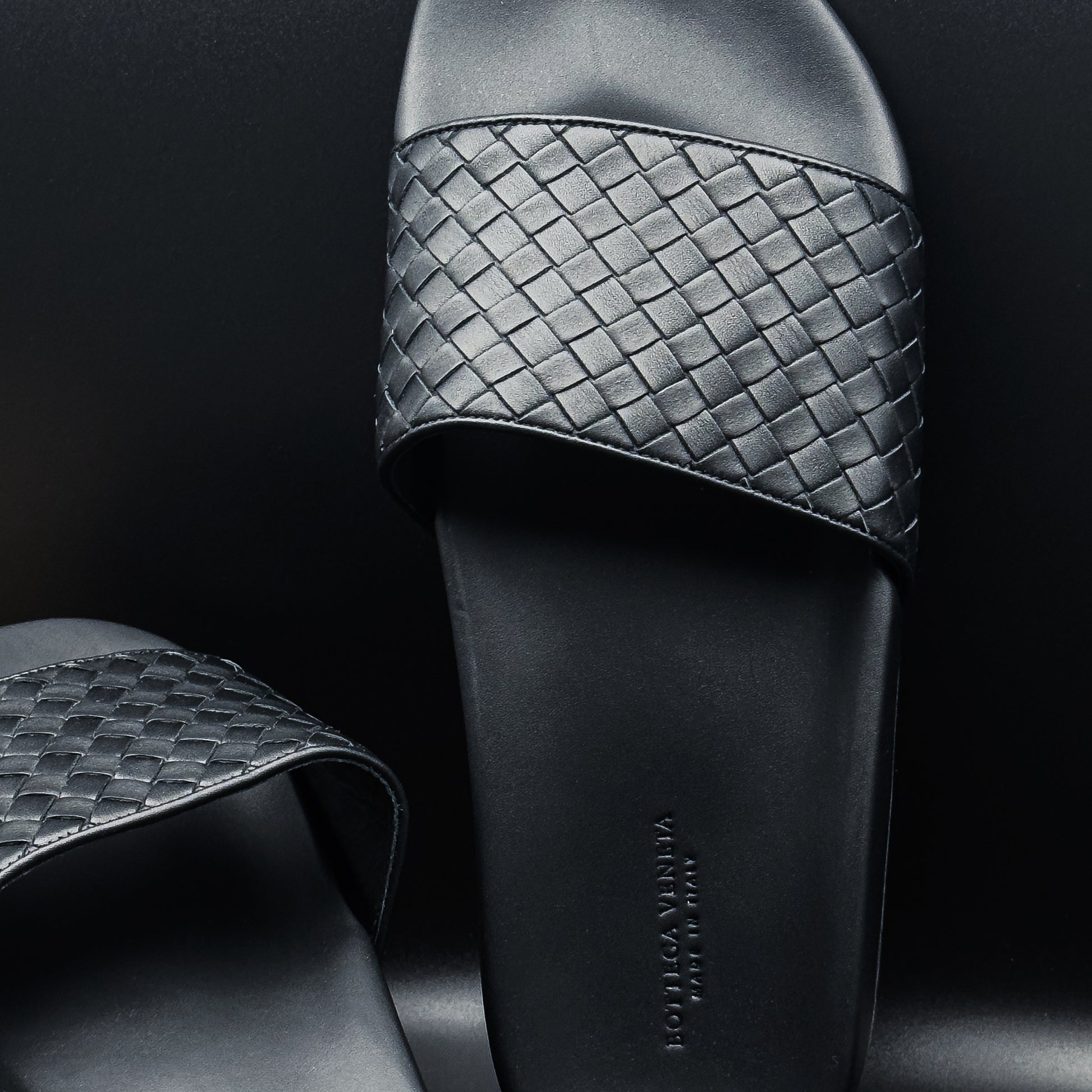 Bottega Veneta Speedster Sandal in Intrecciato Woven Black Calf Leather