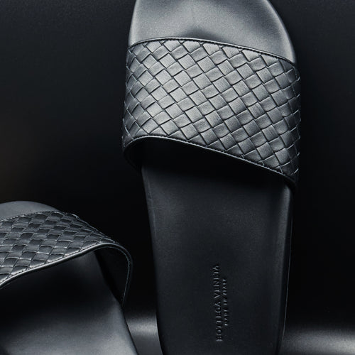 Bottega Veneta Speedster Sandal in Intrecciato Woven Black Calf Leather