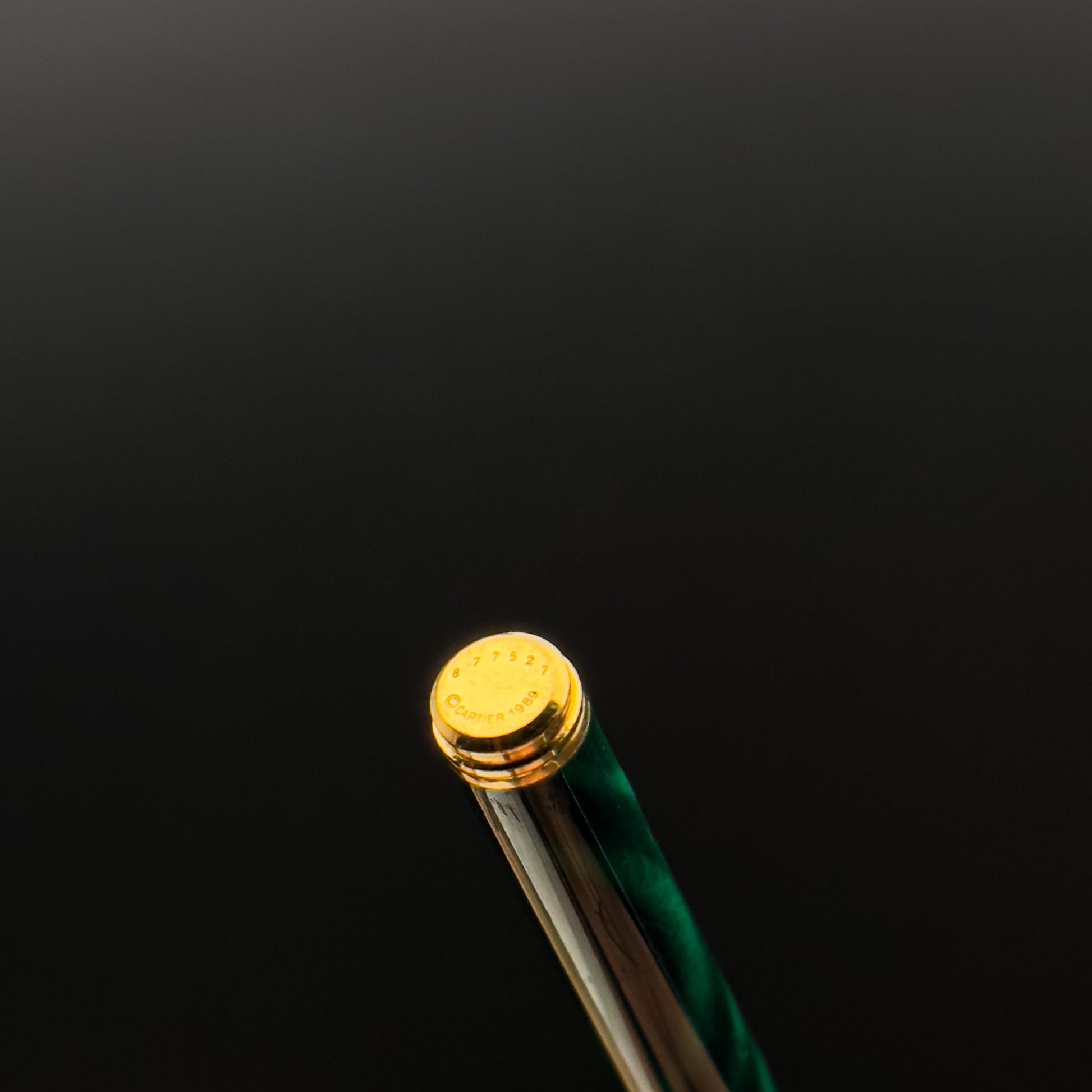 Must de Cartier Vendome Green Malachite Lacquer Fountain Pen