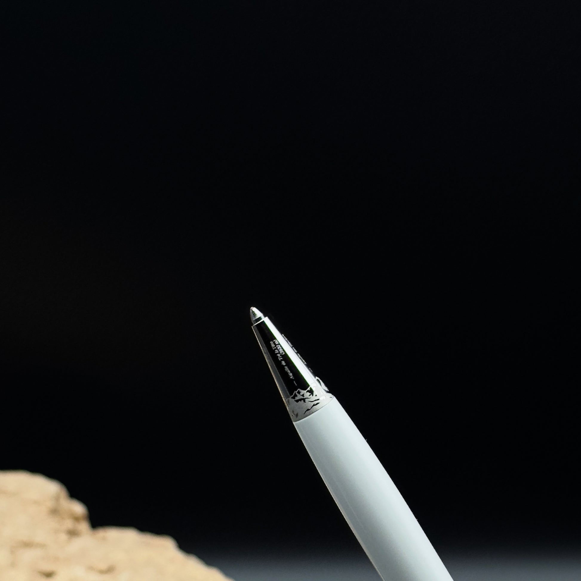 Montblanc Meisterstück Solitaire Tribute to the Mont Blanc Classique Ballpoint Pen