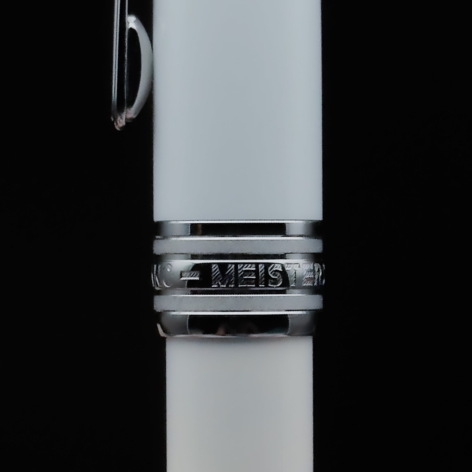 Montblanc Meisterstück Solitaire Tribute to the Mont Blanc Classique Ballpoint Pen