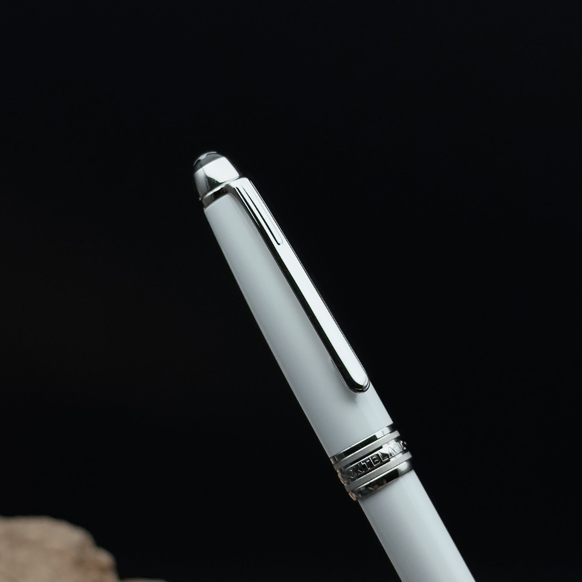 Montblanc Meisterstück Solitaire Tribute to the Mont Blanc Classique Ballpoint Pen