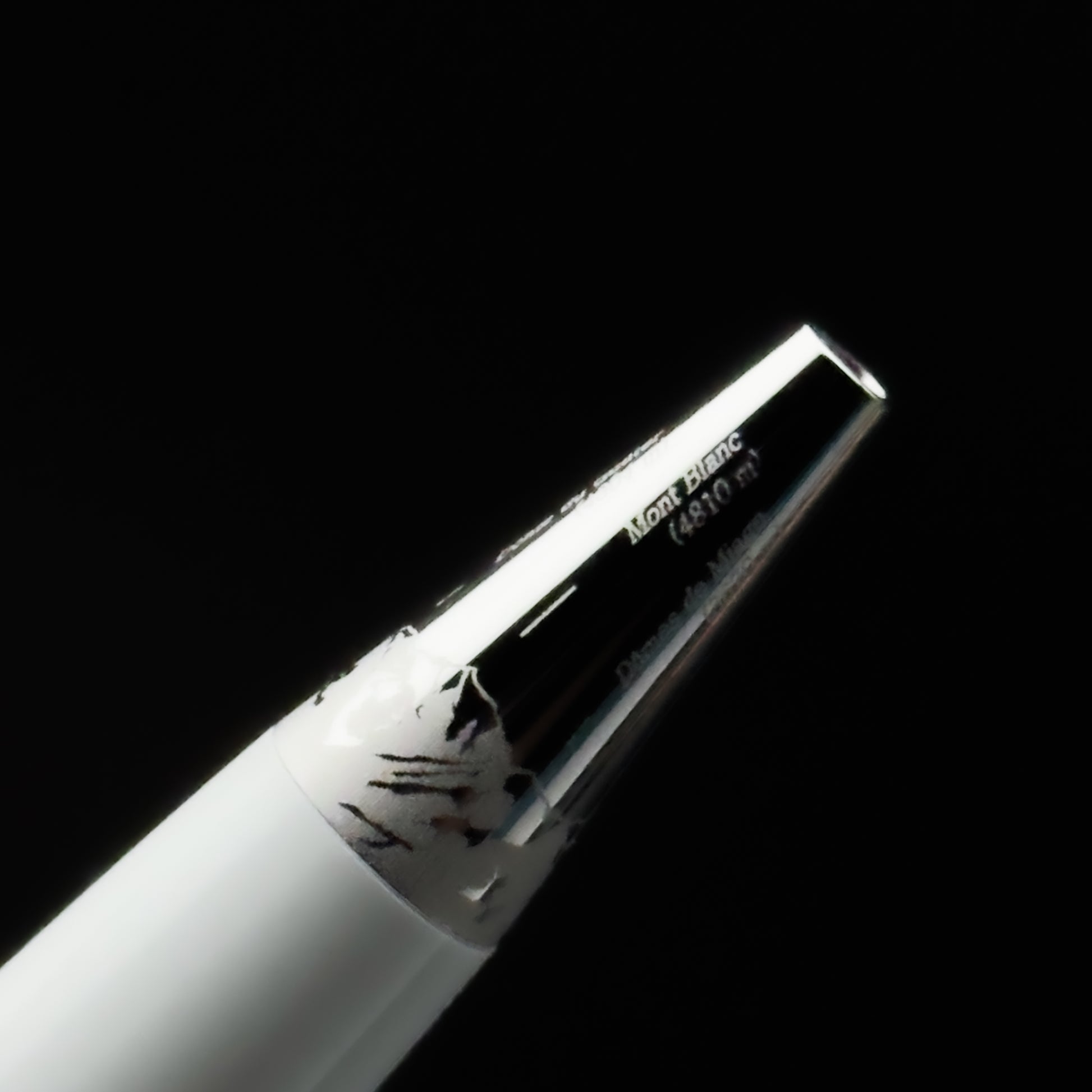 Montblanc Meisterstück Solitaire Tribute to the Mont Blanc Classique Ballpoint Pen