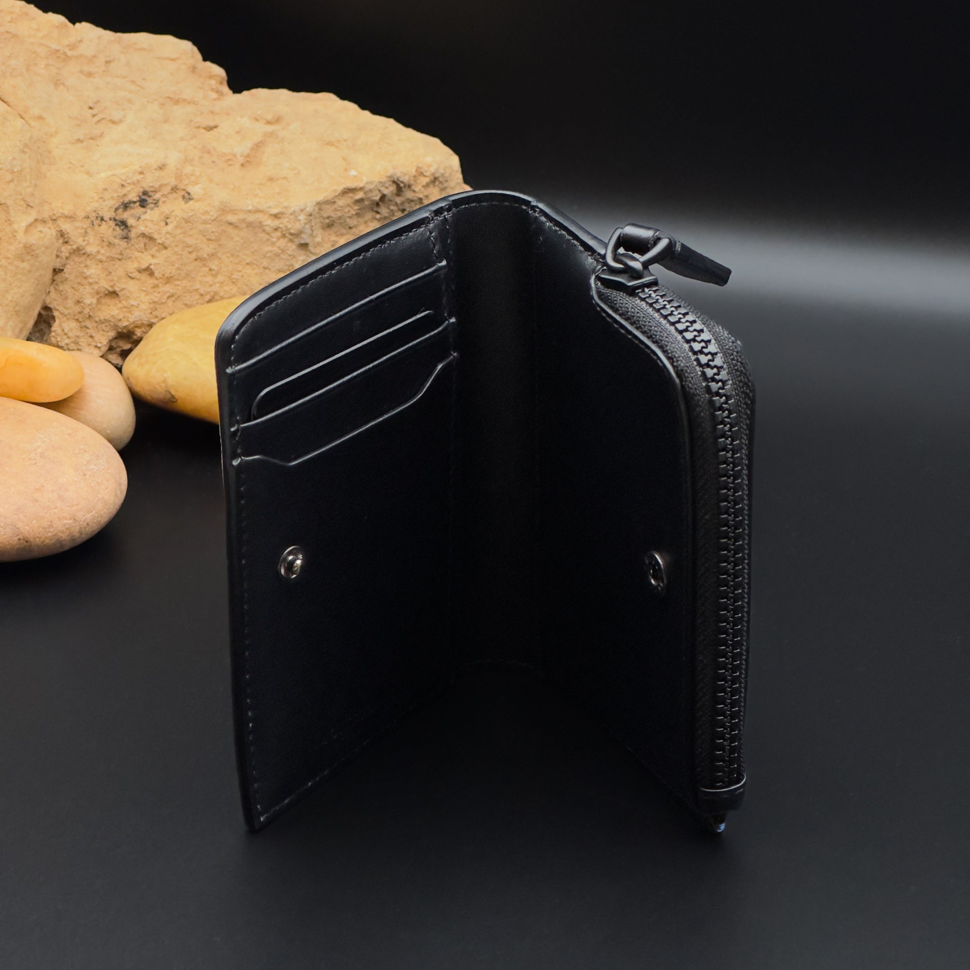 Montblanc Extreme 3.0 Card Holder 3CC With Zipped Pocket