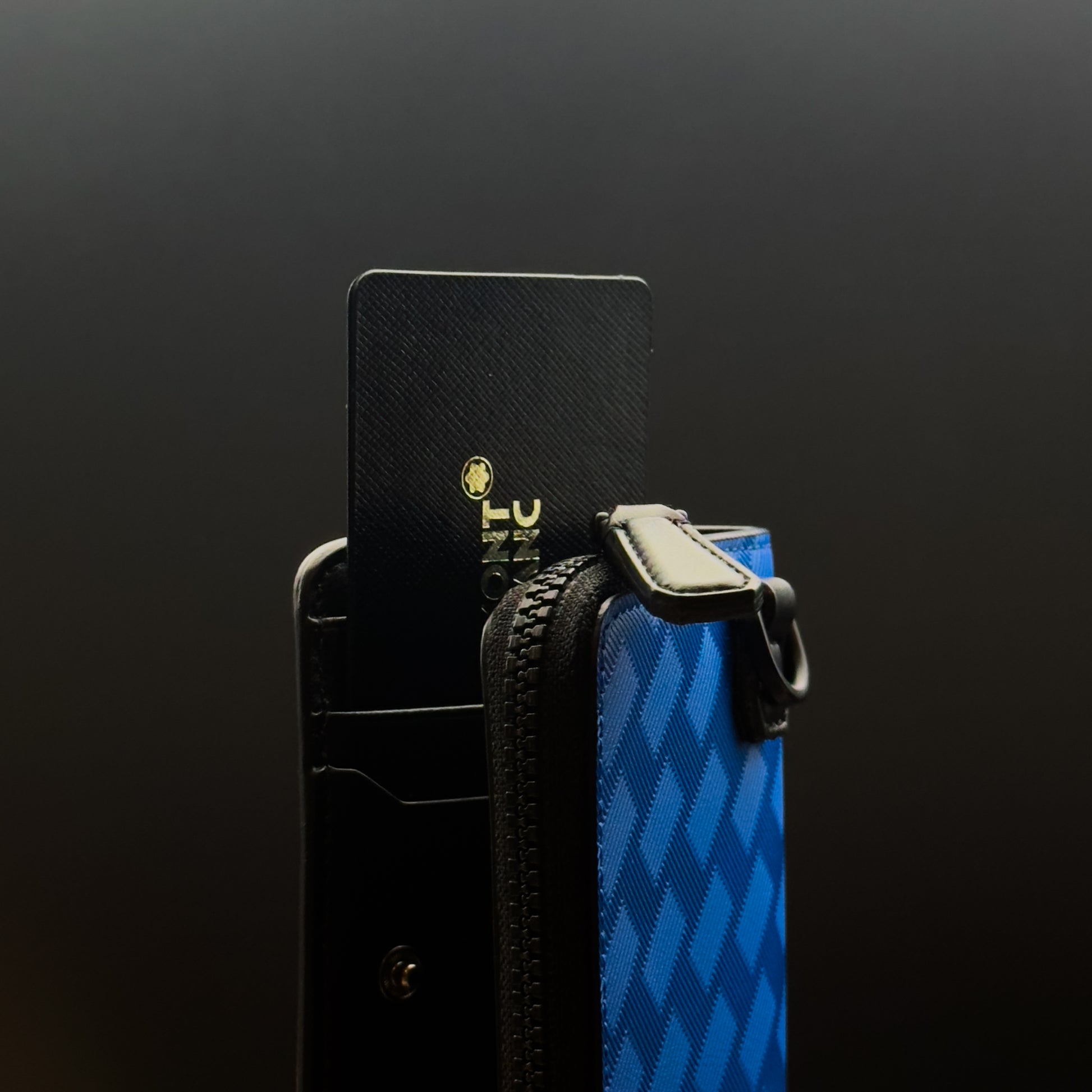 Montblanc Extreme 3.0 Card Holder 3CC With Zipped Pocket