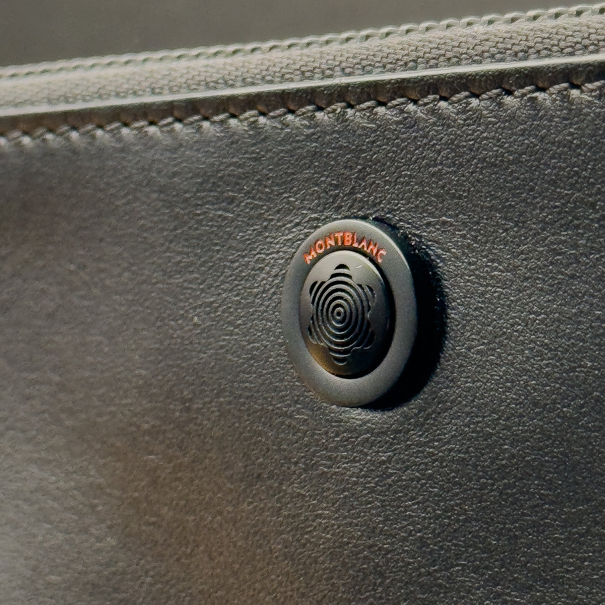 Montblanc Meisterstück Selection Rouge et Noir Folio