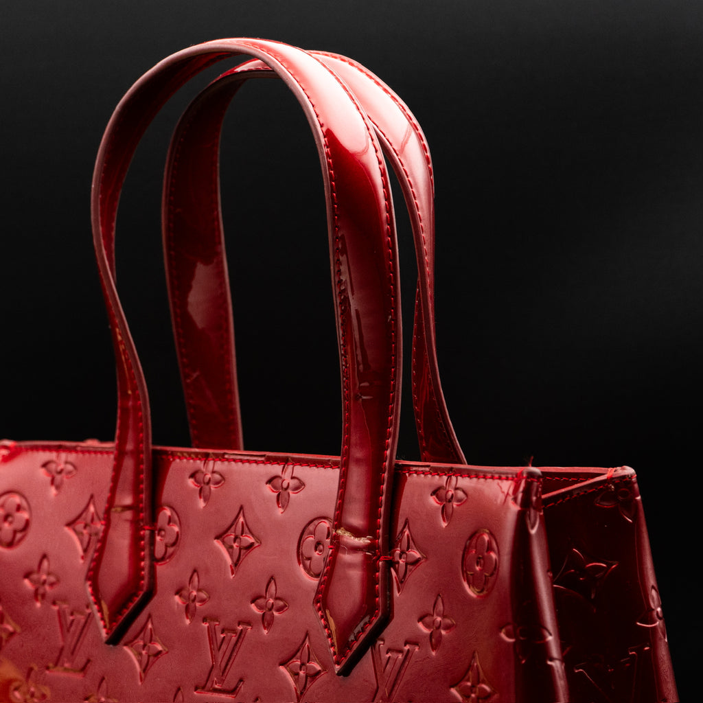 Louis Vuitton Wilshire PM in Monogram Vernis Pomme d’Amour