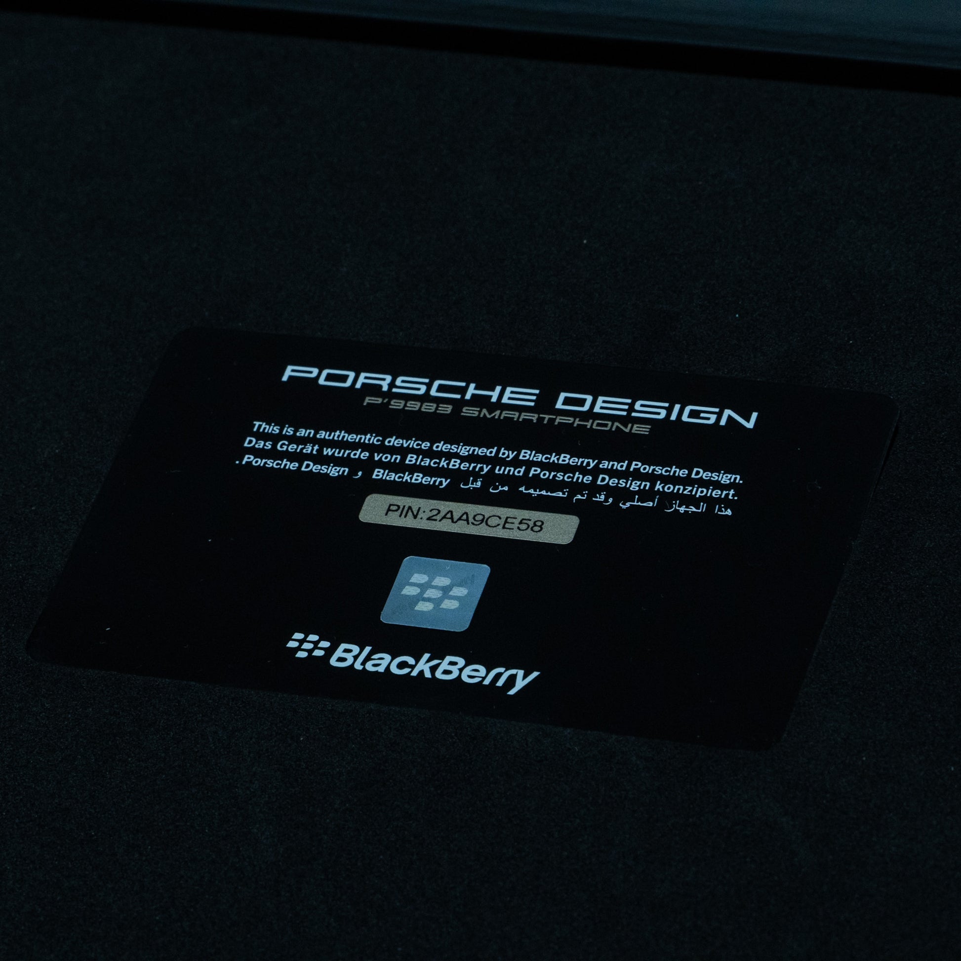 BlackBerry Porsche Design P’9983 Smartphone