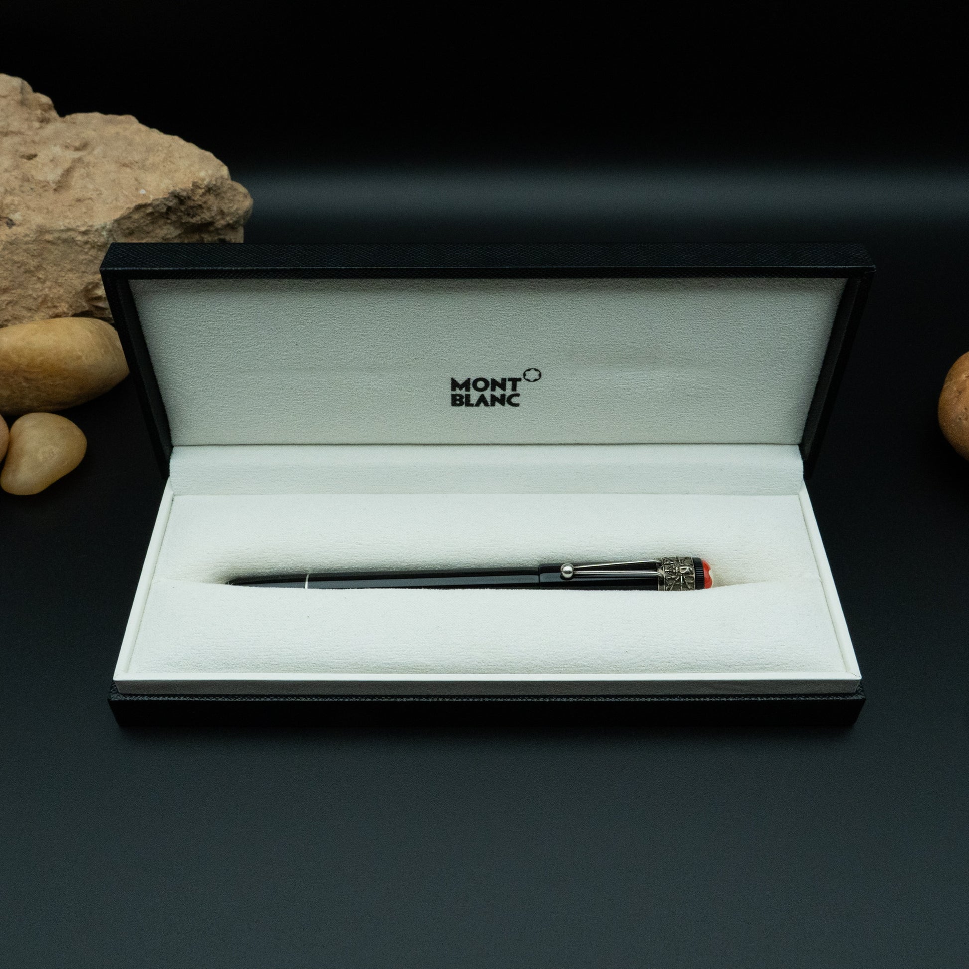 Montblanc Heritage Collection Rouge et Noir Spider Metamorphosis Special Edition Fountain Pen