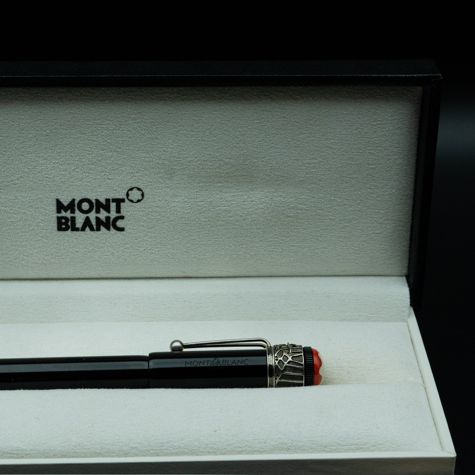 Montblanc Heritage Collection Rouge et Noir Spider Metamorphosis Special Edition Fountain Pen