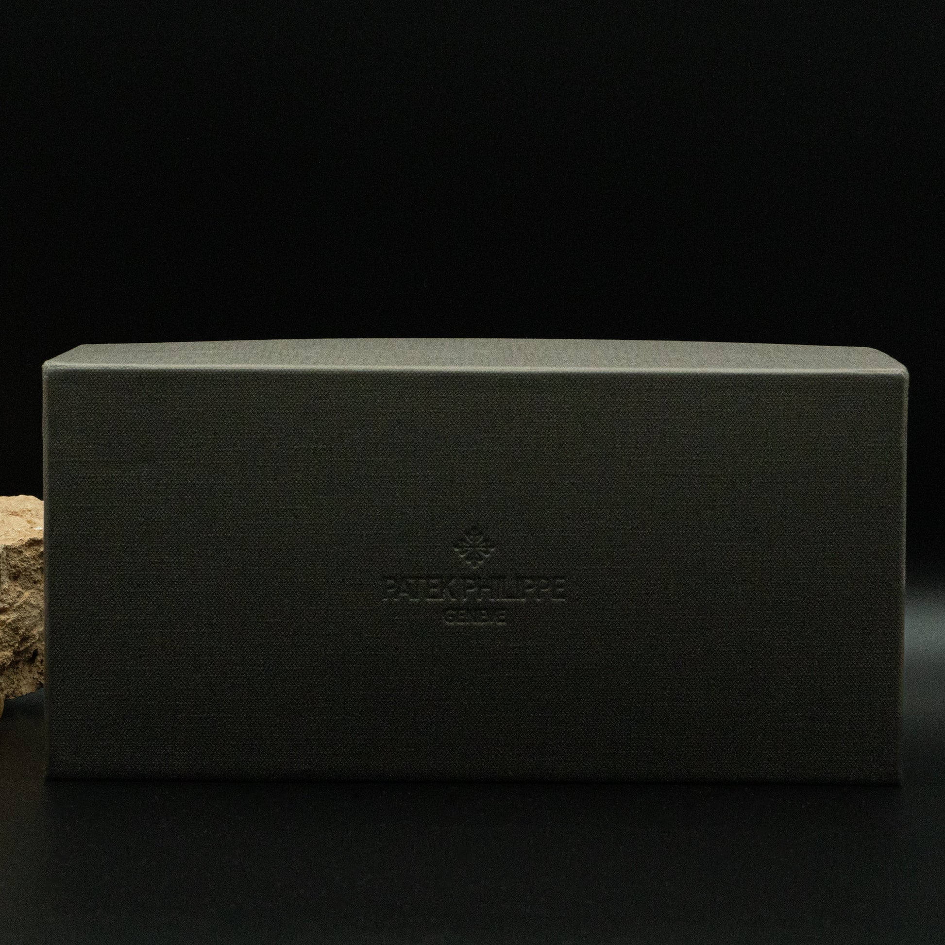 Patek Philippe Étui Brown Leather Travel Case – Two-Watch & Cufflink Holder