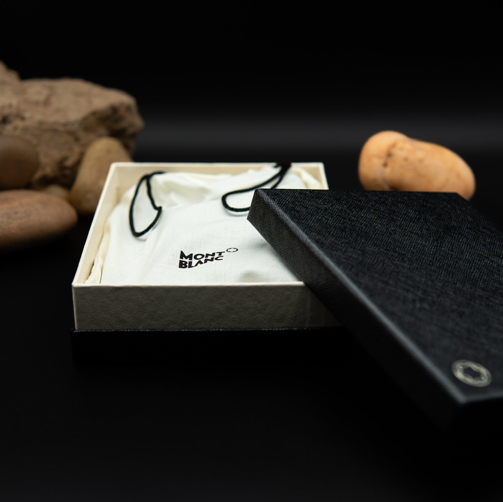 Montblanc Meisterstück Selection Soft Ottanio Passport Holder