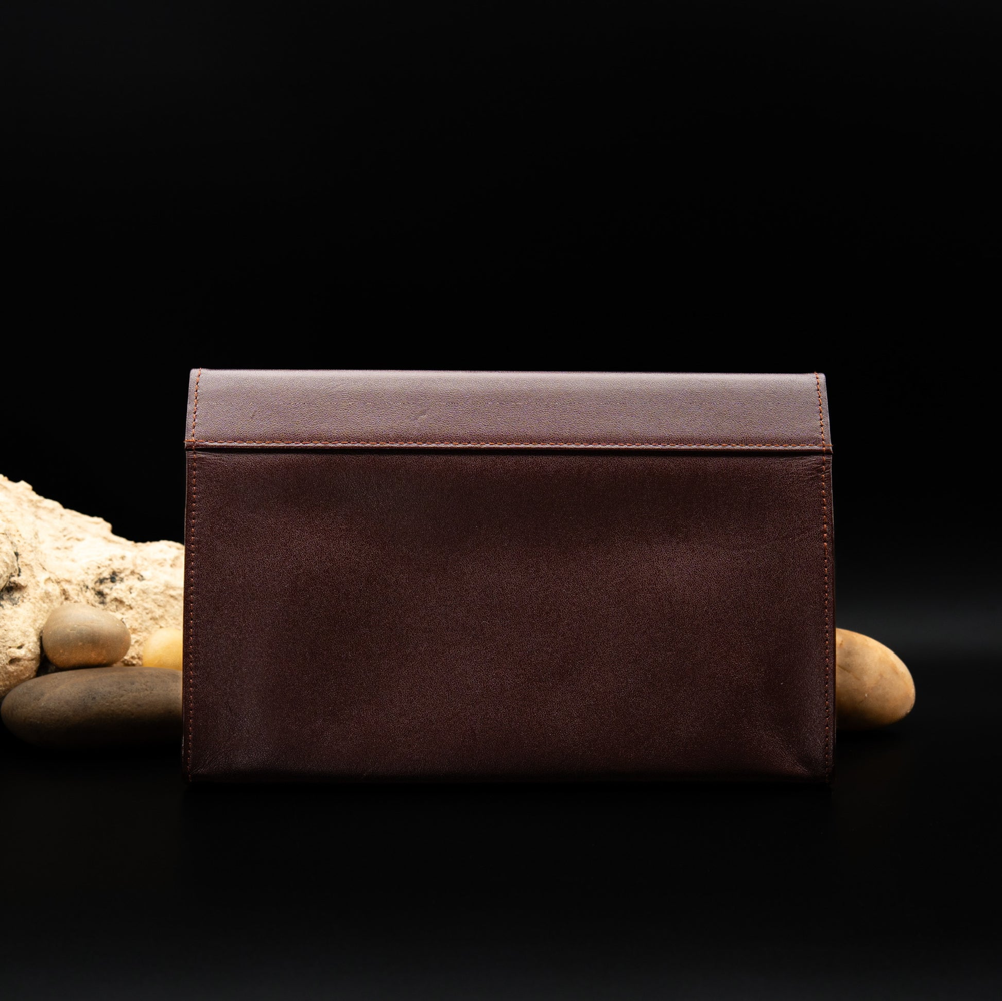 Cartier Must de Cartier Envelope Pouch in Burgundy Leather with Gold Accents from 1992