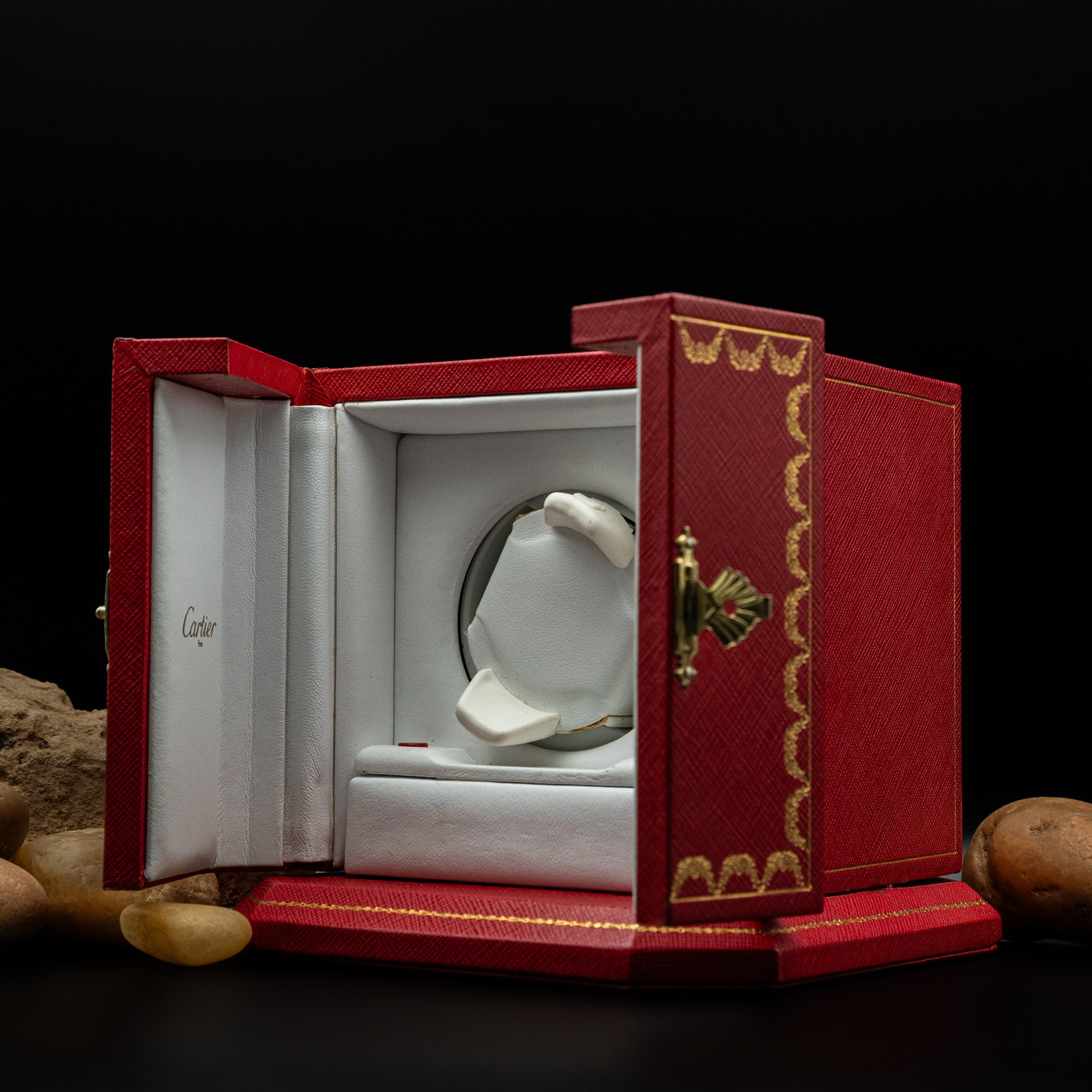Cartier Automatic Watch Winder in Red Grained Leather from the 1990's