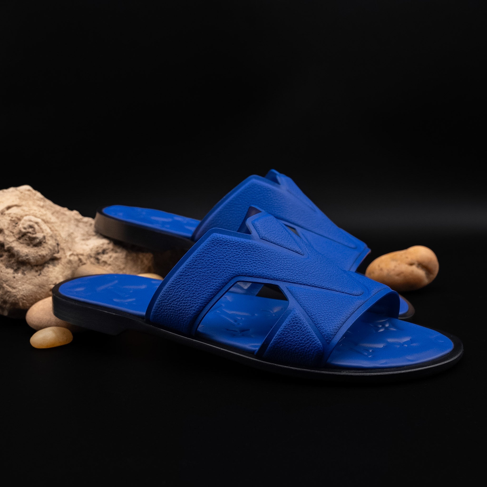 Louis Vuitton LV Oasis Mule in Blue Grained Calf Leather with Monogram-Embossed Insole (Size 9)