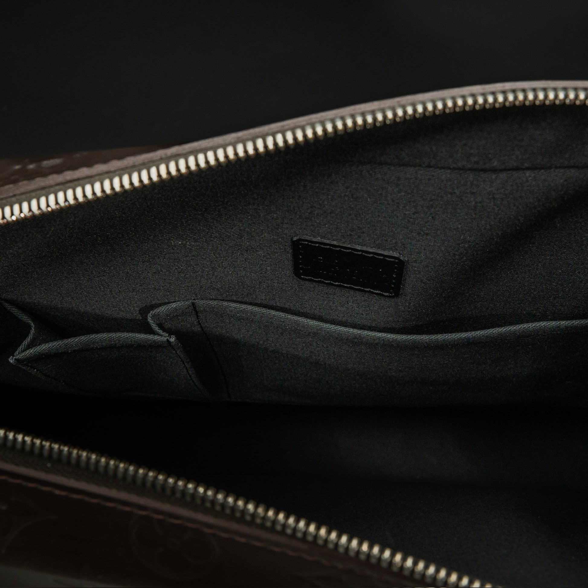 Louis Vuitton Monogram Glacé Steve Messenger Bag in Dark Brown Cowhide Leather from 2000