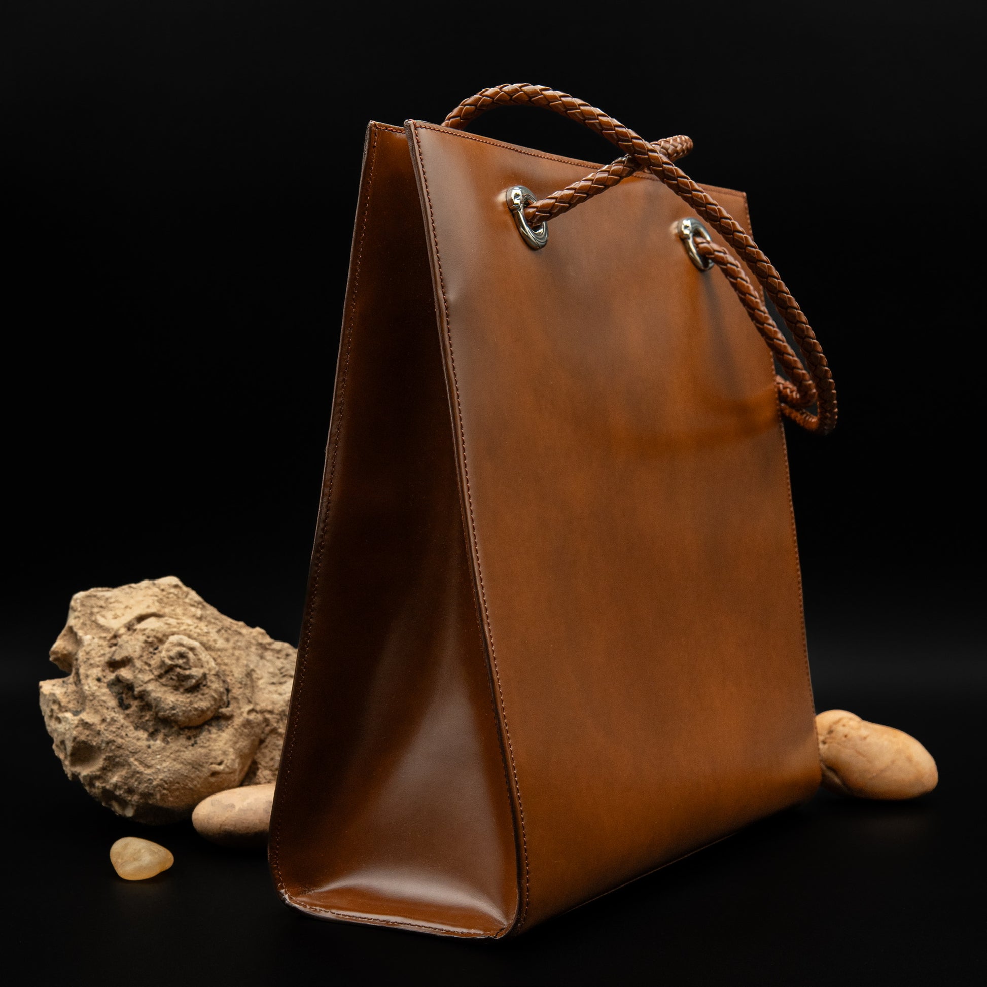 Cartier Panthère Leather Braided Handle Tote in Camel Brown Calf Leather from the 2000s