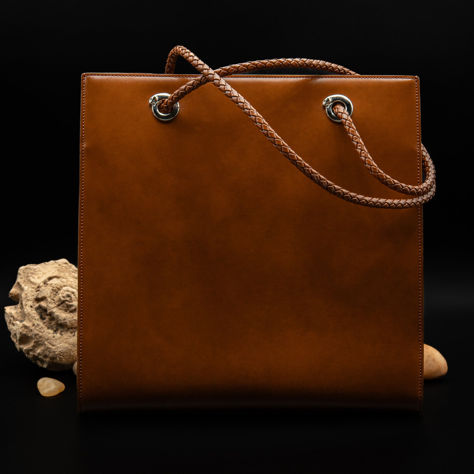 Cartier Panthère Leather Braided Handle Tote in Camel Brown Calf Leather from the 2000s