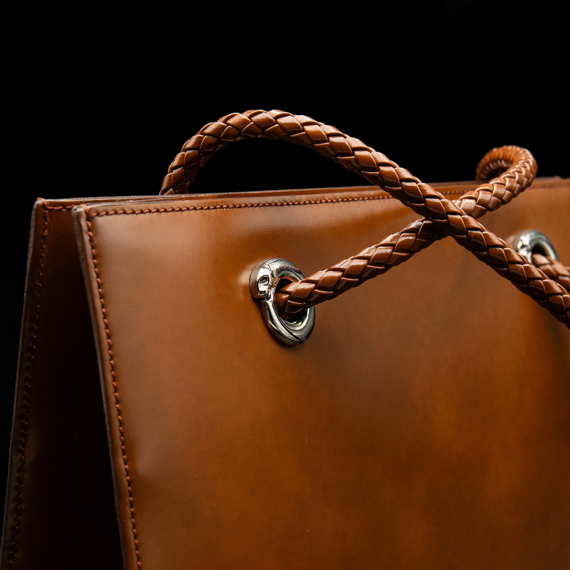 Cartier Panthère Leather Braided Handle Tote in Camel Brown Calf Leather from the 2000s