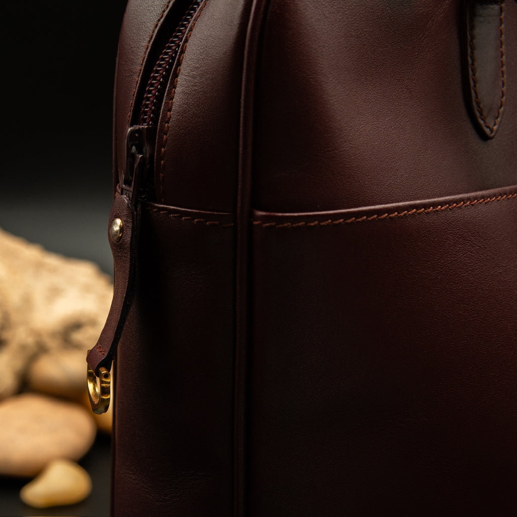 Cartier Must de Cartier Leather Laptop Bag in Burgundy Calfskin from 1998