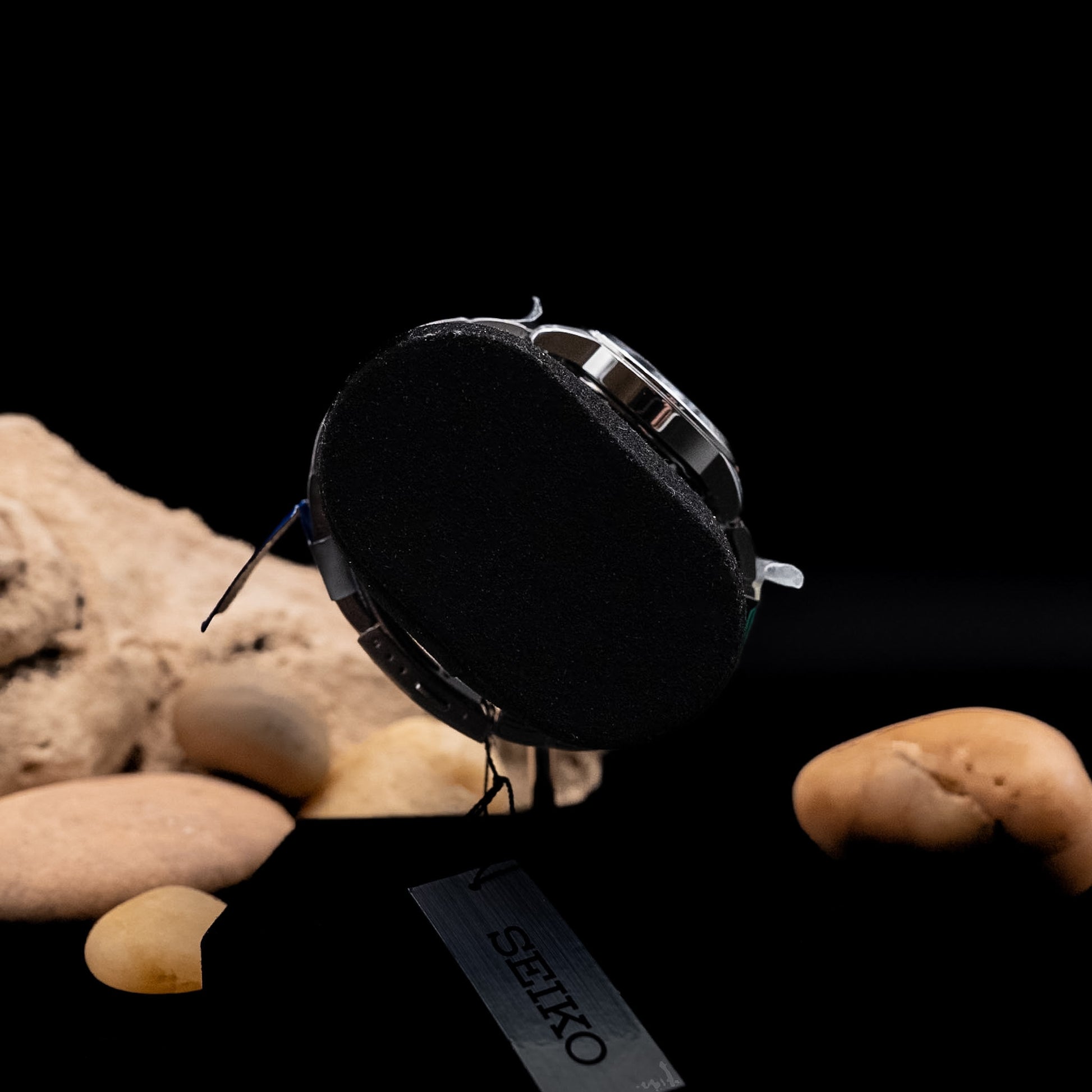 ساعة سيكو ٥ أوتوماتيكية بمينا لوميبرايت وتقويم عربي