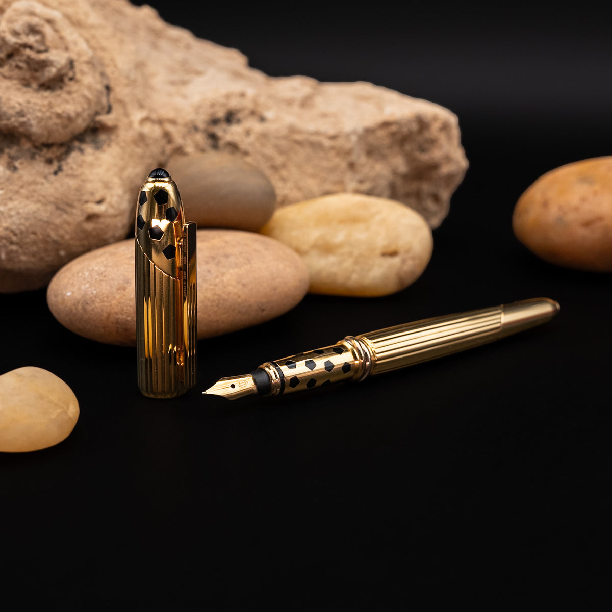 Cartier Panthère de Cartier Gold-Plated Fountain Pen (Ref. ST140009) from 1990