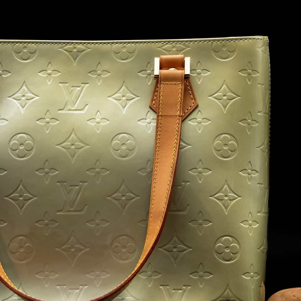 Louis Vuitton Monogram Houston Handbag in Vert Olive Vernis Leather from 2001