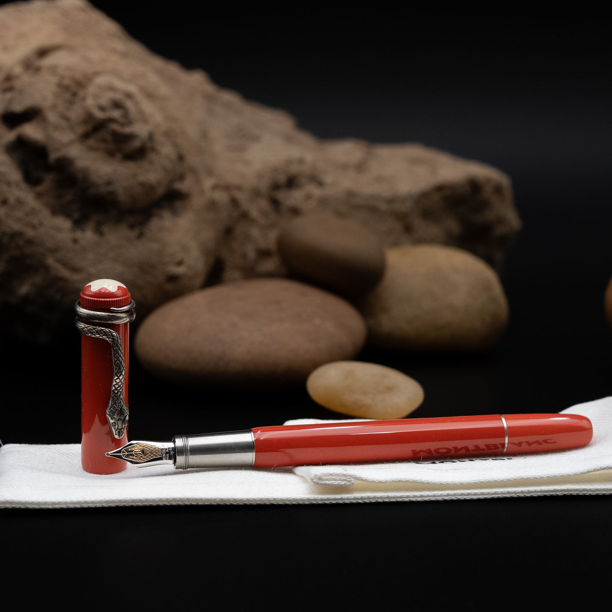Montblanc Heritage Collection Rouge et Noir Serpent Special Edition Coral Fountain Pen (M Nib)