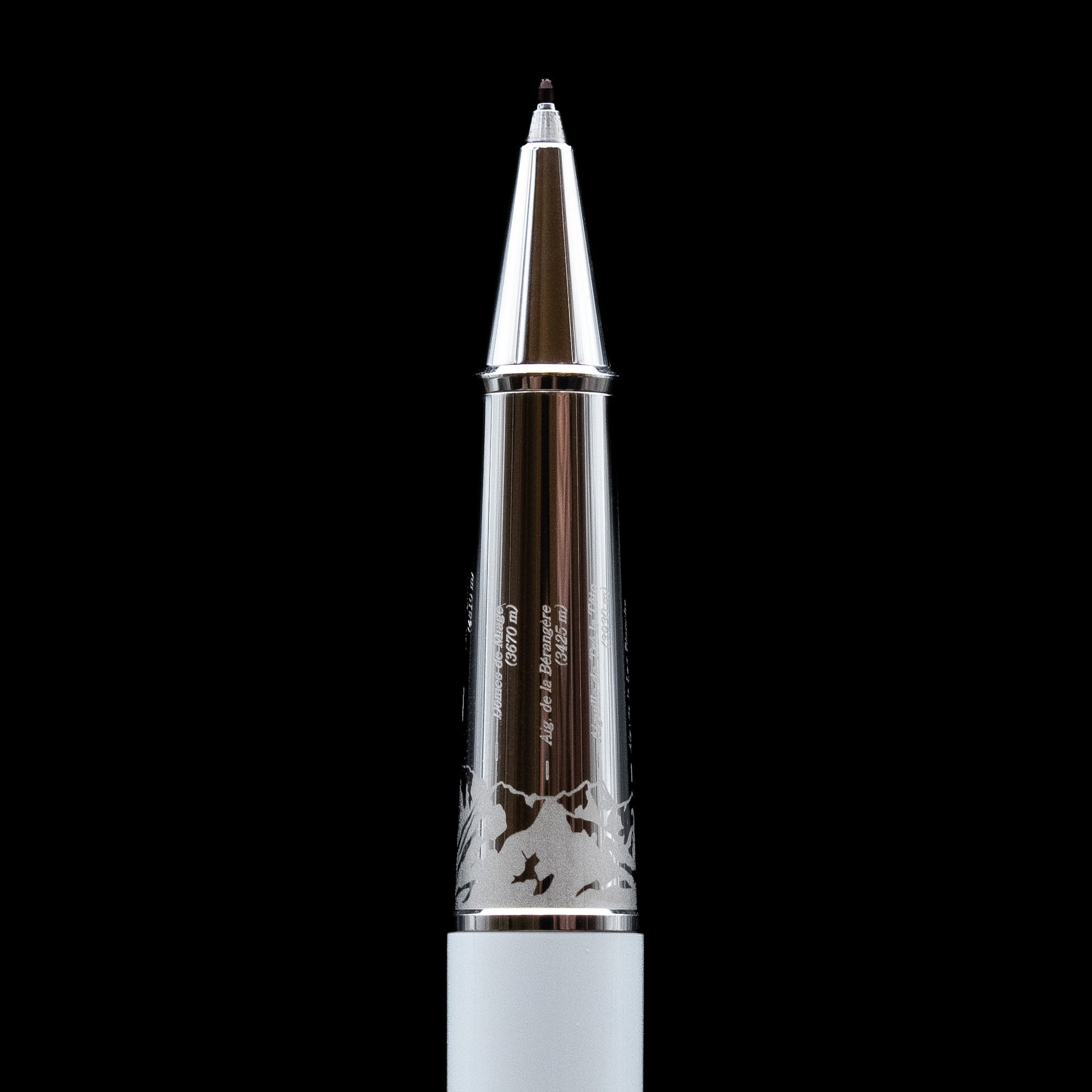 Montblanc Meisterstück Solitaire Tribute to the Mont Blanc Classique Rollerball Pen Ref. 106845