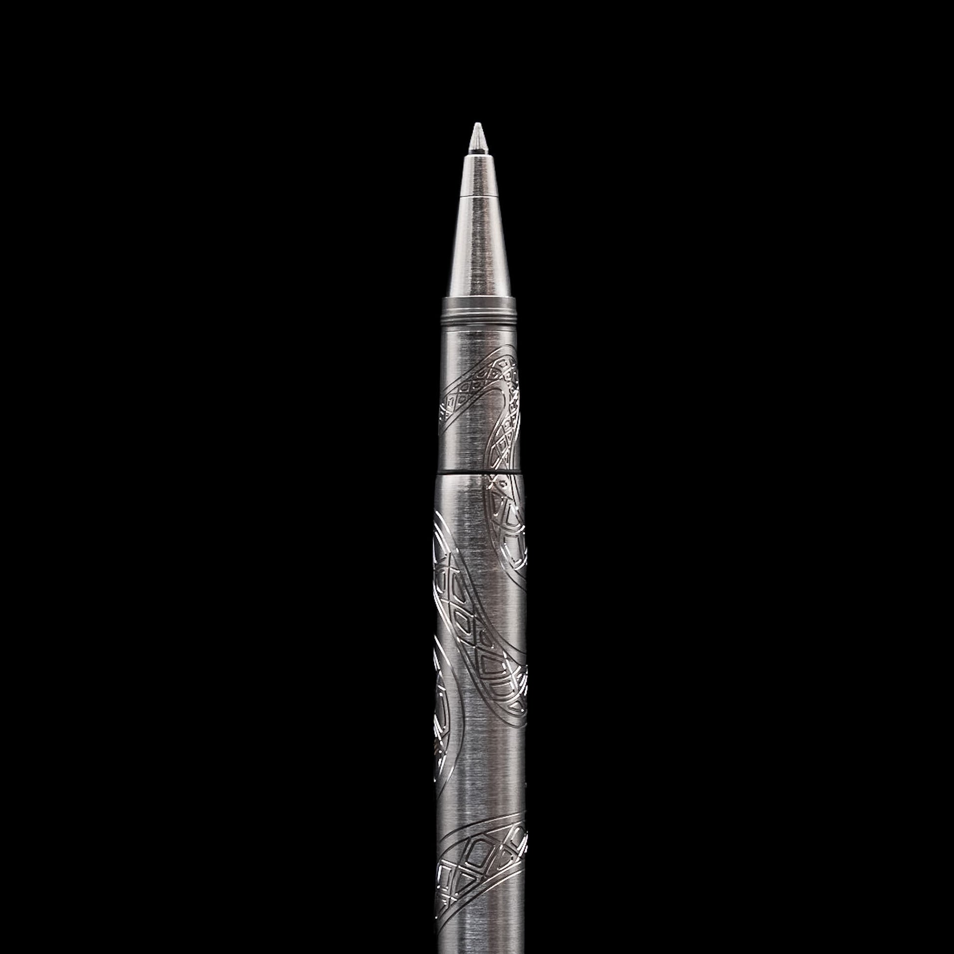 Montblanc Heritage Collection Rouge et Noir Solitaire Serpent Limited Edition 1906 Rollerball Pen (1239/1906)