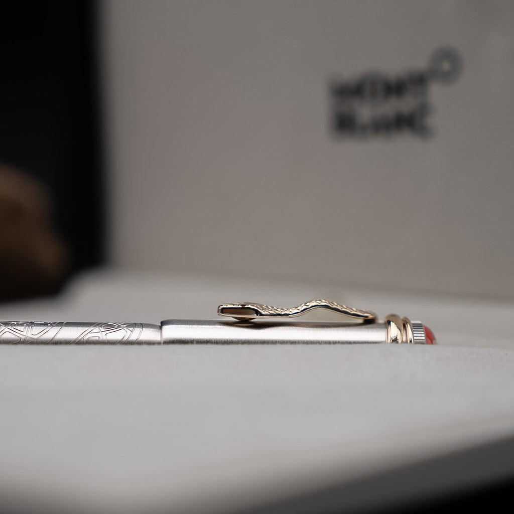 Montblanc Heritage Collection Rouge et Noir Solitaire Serpent Limited Edition 1906 Rollerball Pen (1239/1906)